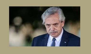 El ex presidente Fernández acusado de violencia y acoso por Fabiola Yáñez